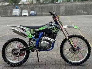 Enduro motorcycle production in China factory – 300cc