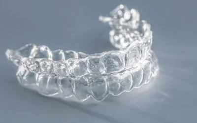 Detailed close-up of a clear aligner showing tooth anatomy for accurate orthodontic fit.