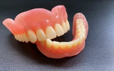 Full upper and lower acrylic dentures